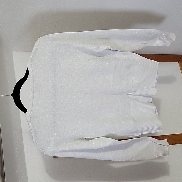 White silver metallic sweater - Picture 7 of 7